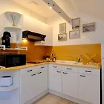 Sur Avre - Romantic Apartment Verneuil d'Avre et d'Iton