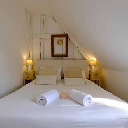 Sur Avre - Romantic شقة