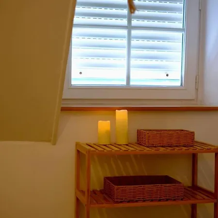 Sur Avre - Romantic *